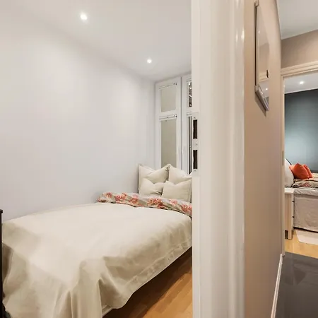 Luxury Summer With Balcony Near Bryggen Διαμέρισμα Μπέργκεν