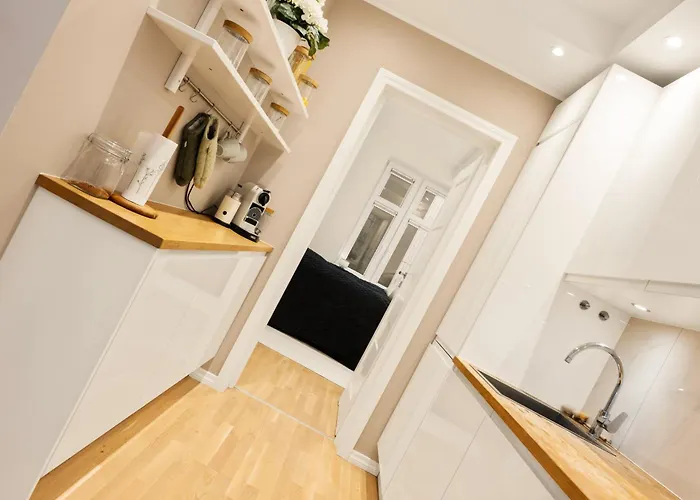 Luxury Summer With Balcony Near Bryggen Appartement